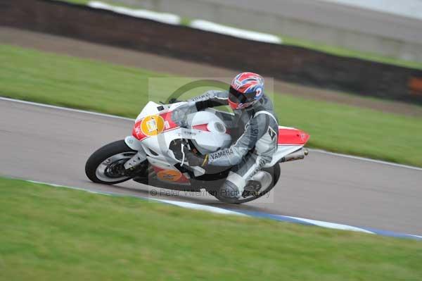 Motorcycle action photographs;Rockingham;Rockingham photographs;Trackday digital images;event digital images;eventdigitalimages;no limits trackday;peter wileman photography;rockingham corby northamptonshire;trackday;trackday photos