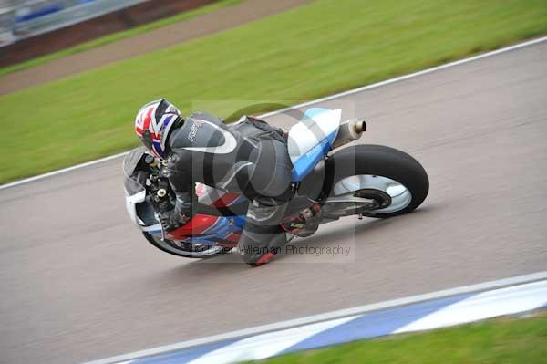 Motorcycle action photographs;Rockingham;Rockingham photographs;Trackday digital images;event digital images;eventdigitalimages;no limits trackday;peter wileman photography;rockingham corby northamptonshire;trackday;trackday photos