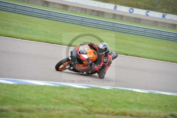 Motorcycle action photographs;Rockingham;Rockingham photographs;Trackday digital images;event digital images;eventdigitalimages;no limits trackday;peter wileman photography;rockingham corby northamptonshire;trackday;trackday photos