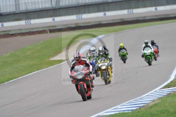 Motorcycle action photographs;Rockingham;Rockingham photographs;Trackday digital images;event digital images;eventdigitalimages;no limits trackday;peter wileman photography;rockingham corby northamptonshire;trackday;trackday photos