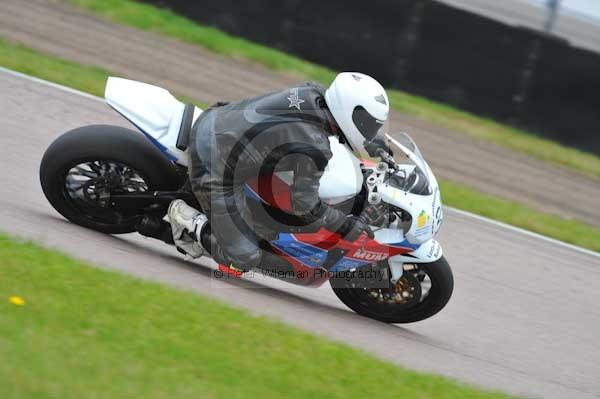 Motorcycle action photographs;Rockingham;Rockingham photographs;Trackday digital images;event digital images;eventdigitalimages;no limits trackday;peter wileman photography;rockingham corby northamptonshire;trackday;trackday photos