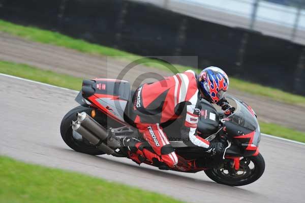 Motorcycle action photographs;Rockingham;Rockingham photographs;Trackday digital images;event digital images;eventdigitalimages;no limits trackday;peter wileman photography;rockingham corby northamptonshire;trackday;trackday photos