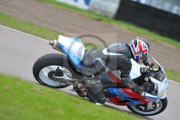 Motorcycle action photographs;Rockingham;Rockingham photographs;Trackday digital images;event digital images;eventdigitalimages;no limits trackday;peter wileman photography;rockingham corby northamptonshire;trackday;trackday photos