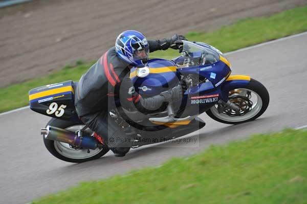 Motorcycle action photographs;Rockingham;Rockingham photographs;Trackday digital images;event digital images;eventdigitalimages;no limits trackday;peter wileman photography;rockingham corby northamptonshire;trackday;trackday photos