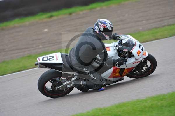 Motorcycle action photographs;Rockingham;Rockingham photographs;Trackday digital images;event digital images;eventdigitalimages;no limits trackday;peter wileman photography;rockingham corby northamptonshire;trackday;trackday photos