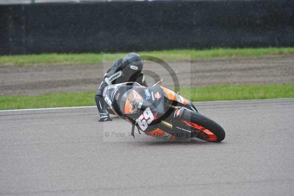 Motorcycle action photographs;Rockingham;Rockingham photographs;Trackday digital images;event digital images;eventdigitalimages;no limits trackday;peter wileman photography;rockingham corby northamptonshire;trackday;trackday photos