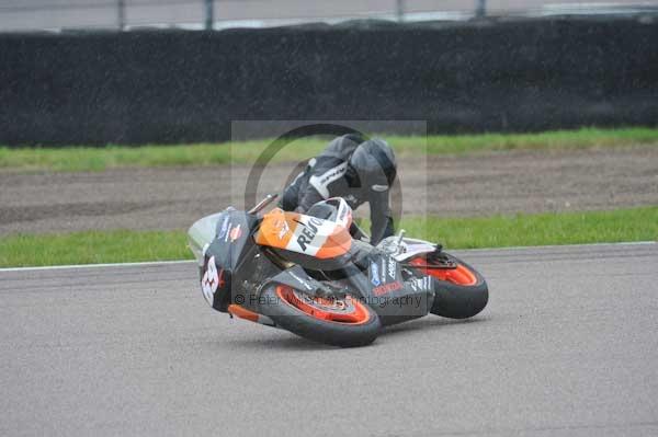 Motorcycle action photographs;Rockingham;Rockingham photographs;Trackday digital images;event digital images;eventdigitalimages;no limits trackday;peter wileman photography;rockingham corby northamptonshire;trackday;trackday photos