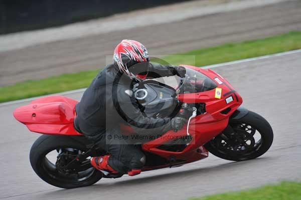 Motorcycle action photographs;Rockingham;Rockingham photographs;Trackday digital images;event digital images;eventdigitalimages;no limits trackday;peter wileman photography;rockingham corby northamptonshire;trackday;trackday photos