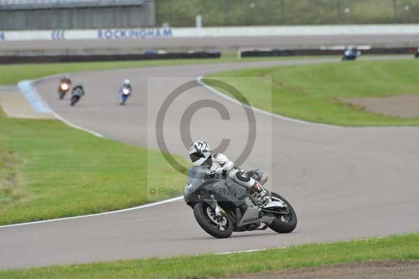 Motorcycle action photographs;Rockingham;Rockingham photographs;Trackday digital images;event digital images;eventdigitalimages;no limits trackday;peter wileman photography;rockingham corby northamptonshire;trackday;trackday photos
