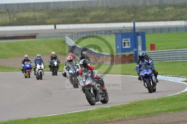 Motorcycle action photographs;Rockingham;Rockingham photographs;Trackday digital images;event digital images;eventdigitalimages;no limits trackday;peter wileman photography;rockingham corby northamptonshire;trackday;trackday photos
