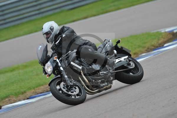 Motorcycle action photographs;Rockingham;Rockingham photographs;Trackday digital images;event digital images;eventdigitalimages;no limits trackday;peter wileman photography;rockingham corby northamptonshire;trackday;trackday photos