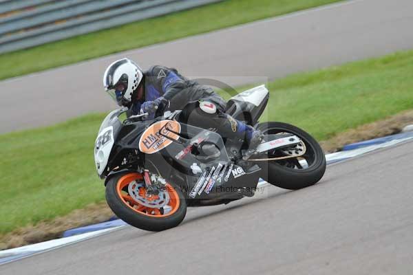 Motorcycle action photographs;Rockingham;Rockingham photographs;Trackday digital images;event digital images;eventdigitalimages;no limits trackday;peter wileman photography;rockingham corby northamptonshire;trackday;trackday photos