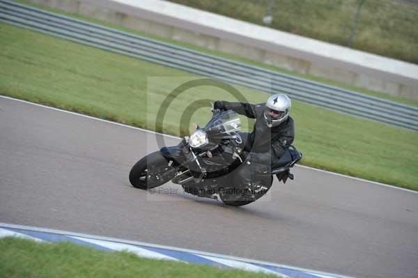 Motorcycle action photographs;Rockingham;Rockingham photographs;Trackday digital images;event digital images;eventdigitalimages;no limits trackday;peter wileman photography;rockingham corby northamptonshire;trackday;trackday photos