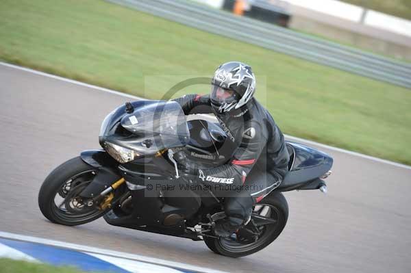 Motorcycle action photographs;Rockingham;Rockingham photographs;Trackday digital images;event digital images;eventdigitalimages;no limits trackday;peter wileman photography;rockingham corby northamptonshire;trackday;trackday photos