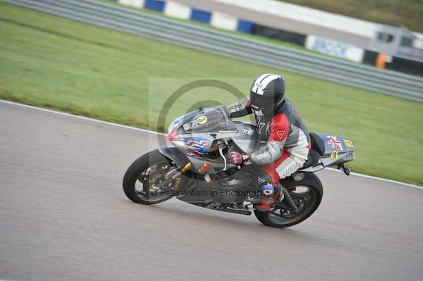 Motorcycle action photographs;Rockingham;Rockingham photographs;Trackday digital images;event digital images;eventdigitalimages;no limits trackday;peter wileman photography;rockingham corby northamptonshire;trackday;trackday photos