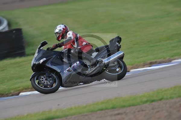 Motorcycle action photographs;Rockingham;Rockingham photographs;Trackday digital images;event digital images;eventdigitalimages;no limits trackday;peter wileman photography;rockingham corby northamptonshire;trackday;trackday photos