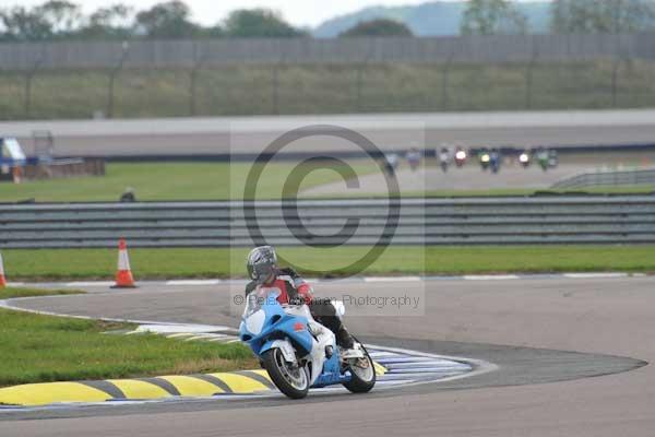 Motorcycle action photographs;Rockingham;Rockingham photographs;Trackday digital images;event digital images;eventdigitalimages;no limits trackday;peter wileman photography;rockingham corby northamptonshire;trackday;trackday photos