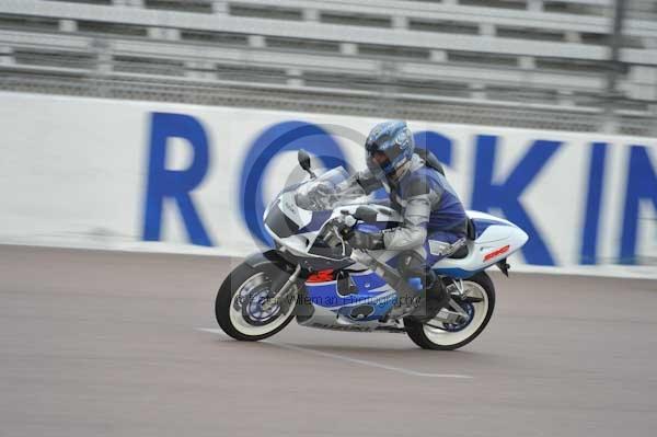 Motorcycle action photographs;Rockingham;Rockingham photographs;Trackday digital images;event digital images;eventdigitalimages;no limits trackday;peter wileman photography;rockingham corby northamptonshire;trackday;trackday photos