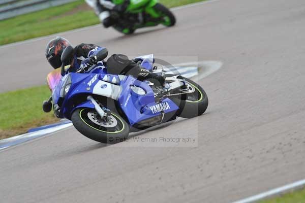Motorcycle action photographs;Rockingham;Rockingham photographs;Trackday digital images;event digital images;eventdigitalimages;no limits trackday;peter wileman photography;rockingham corby northamptonshire;trackday;trackday photos