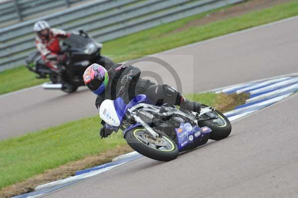 Motorcycle action photographs;Rockingham;Rockingham photographs;Trackday digital images;event digital images;eventdigitalimages;no limits trackday;peter wileman photography;rockingham corby northamptonshire;trackday;trackday photos