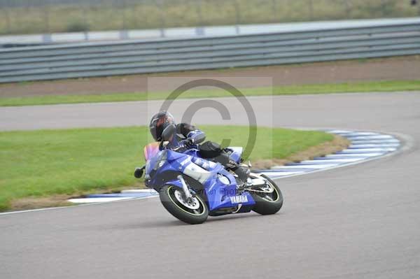Motorcycle action photographs;Rockingham;Rockingham photographs;Trackday digital images;event digital images;eventdigitalimages;no limits trackday;peter wileman photography;rockingham corby northamptonshire;trackday;trackday photos