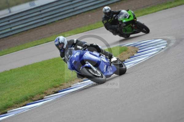 Motorcycle action photographs;Rockingham;Rockingham photographs;Trackday digital images;event digital images;eventdigitalimages;no limits trackday;peter wileman photography;rockingham corby northamptonshire;trackday;trackday photos