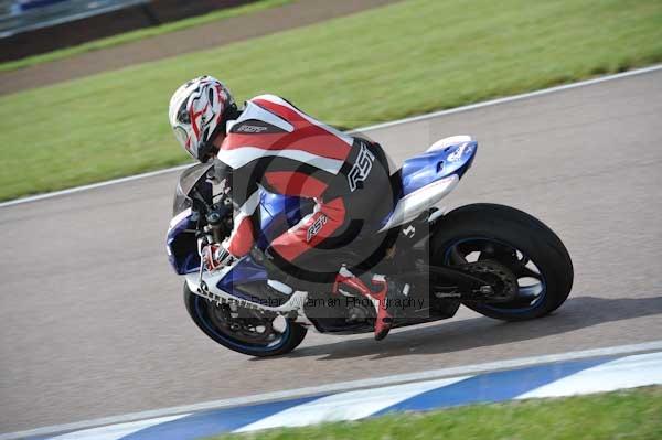 Motorcycle action photographs;Rockingham;Rockingham photographs;Trackday digital images;event digital images;eventdigitalimages;no limits trackday;peter wileman photography;rockingham corby northamptonshire;trackday;trackday photos