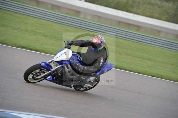 Motorcycle action photographs;Rockingham;Rockingham photographs;Trackday digital images;event digital images;eventdigitalimages;no limits trackday;peter wileman photography;rockingham corby northamptonshire;trackday;trackday photos
