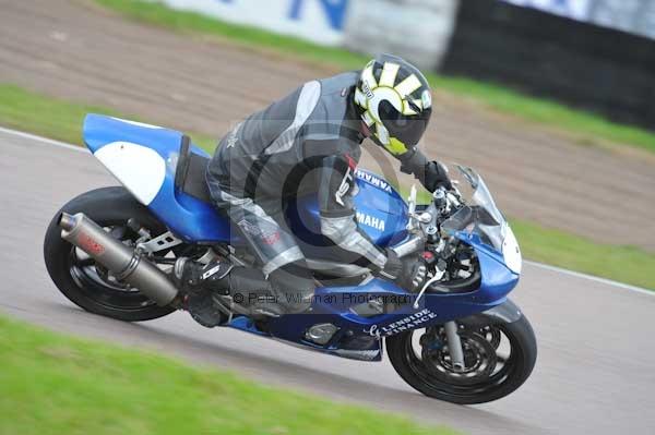 Motorcycle action photographs;Rockingham;Rockingham photographs;Trackday digital images;event digital images;eventdigitalimages;no limits trackday;peter wileman photography;rockingham corby northamptonshire;trackday;trackday photos