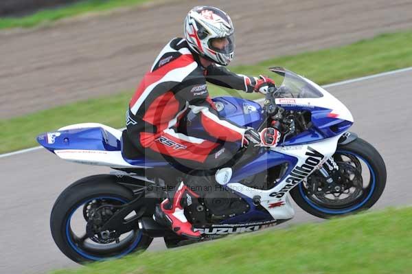 Motorcycle action photographs;Rockingham;Rockingham photographs;Trackday digital images;event digital images;eventdigitalimages;no limits trackday;peter wileman photography;rockingham corby northamptonshire;trackday;trackday photos
