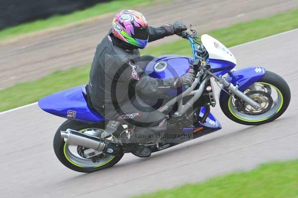 Motorcycle action photographs;Rockingham;Rockingham photographs;Trackday digital images;event digital images;eventdigitalimages;no limits trackday;peter wileman photography;rockingham corby northamptonshire;trackday;trackday photos