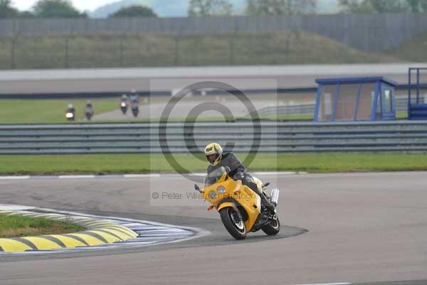 Motorcycle action photographs;Rockingham;Rockingham photographs;Trackday digital images;event digital images;eventdigitalimages;no limits trackday;peter wileman photography;rockingham corby northamptonshire;trackday;trackday photos