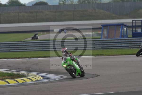 Motorcycle action photographs;Rockingham;Rockingham photographs;Trackday digital images;event digital images;eventdigitalimages;no limits trackday;peter wileman photography;rockingham corby northamptonshire;trackday;trackday photos