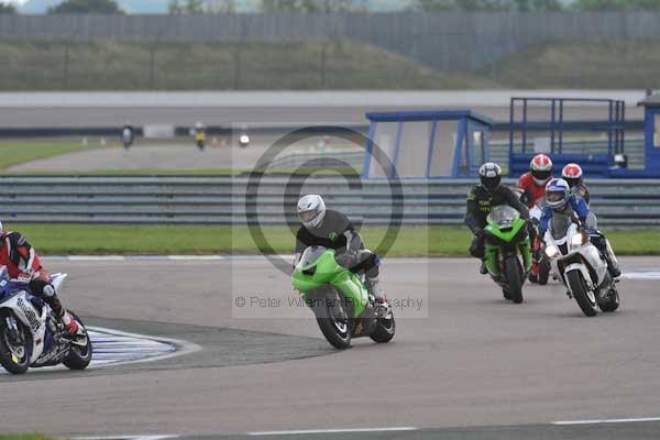 Motorcycle action photographs;Rockingham;Rockingham photographs;Trackday digital images;event digital images;eventdigitalimages;no limits trackday;peter wileman photography;rockingham corby northamptonshire;trackday;trackday photos
