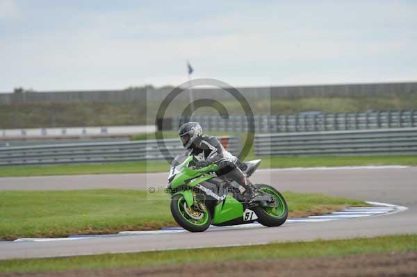 Motorcycle action photographs;Rockingham;Rockingham photographs;Trackday digital images;event digital images;eventdigitalimages;no limits trackday;peter wileman photography;rockingham corby northamptonshire;trackday;trackday photos