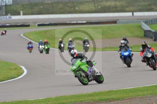 Motorcycle action photographs;Rockingham;Rockingham photographs;Trackday digital images;event digital images;eventdigitalimages;no limits trackday;peter wileman photography;rockingham corby northamptonshire;trackday;trackday photos