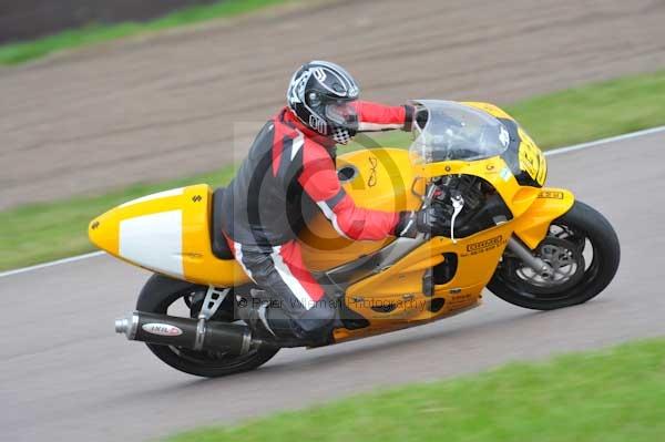 Motorcycle action photographs;Rockingham;Rockingham photographs;Trackday digital images;event digital images;eventdigitalimages;no limits trackday;peter wileman photography;rockingham corby northamptonshire;trackday;trackday photos