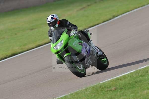 Motorcycle action photographs;Rockingham;Rockingham photographs;Trackday digital images;event digital images;eventdigitalimages;no limits trackday;peter wileman photography;rockingham corby northamptonshire;trackday;trackday photos