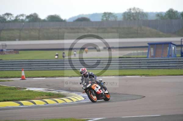 Motorcycle action photographs;Rockingham;Rockingham photographs;Trackday digital images;event digital images;eventdigitalimages;no limits trackday;peter wileman photography;rockingham corby northamptonshire;trackday;trackday photos
