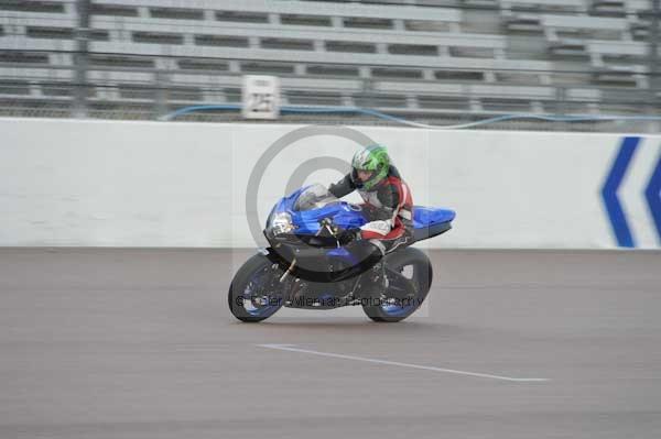 Motorcycle action photographs;Rockingham;Rockingham photographs;Trackday digital images;event digital images;eventdigitalimages;no limits trackday;peter wileman photography;rockingham corby northamptonshire;trackday;trackday photos