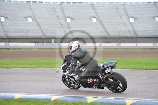 Motorcycle action photographs;Rockingham;Rockingham photographs;Trackday digital images;event digital images;eventdigitalimages;no limits trackday;peter wileman photography;rockingham corby northamptonshire;trackday;trackday photos