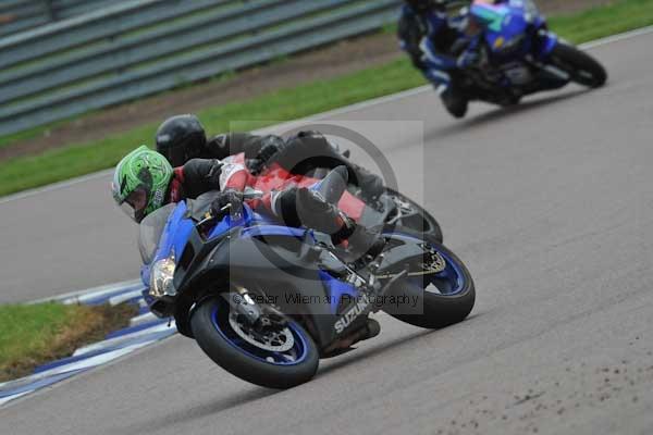 Motorcycle action photographs;Rockingham;Rockingham photographs;Trackday digital images;event digital images;eventdigitalimages;no limits trackday;peter wileman photography;rockingham corby northamptonshire;trackday;trackday photos