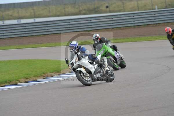 Motorcycle action photographs;Rockingham;Rockingham photographs;Trackday digital images;event digital images;eventdigitalimages;no limits trackday;peter wileman photography;rockingham corby northamptonshire;trackday;trackday photos