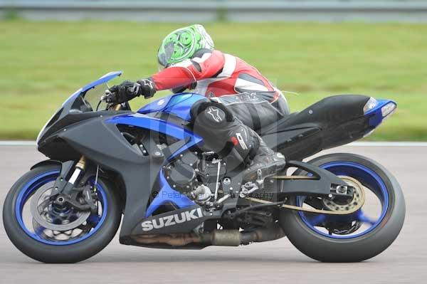 Motorcycle action photographs;Rockingham;Rockingham photographs;Trackday digital images;event digital images;eventdigitalimages;no limits trackday;peter wileman photography;rockingham corby northamptonshire;trackday;trackday photos