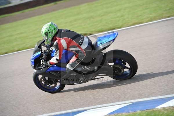 Motorcycle action photographs;Rockingham;Rockingham photographs;Trackday digital images;event digital images;eventdigitalimages;no limits trackday;peter wileman photography;rockingham corby northamptonshire;trackday;trackday photos