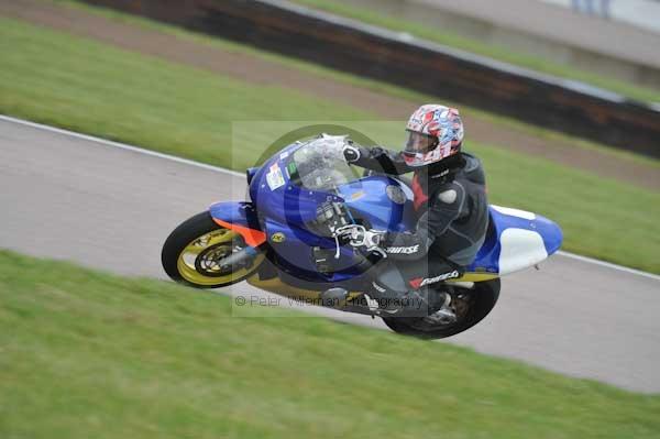 Motorcycle action photographs;Rockingham;Rockingham photographs;Trackday digital images;event digital images;eventdigitalimages;no limits trackday;peter wileman photography;rockingham corby northamptonshire;trackday;trackday photos