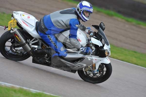Motorcycle action photographs;Rockingham;Rockingham photographs;Trackday digital images;event digital images;eventdigitalimages;no limits trackday;peter wileman photography;rockingham corby northamptonshire;trackday;trackday photos