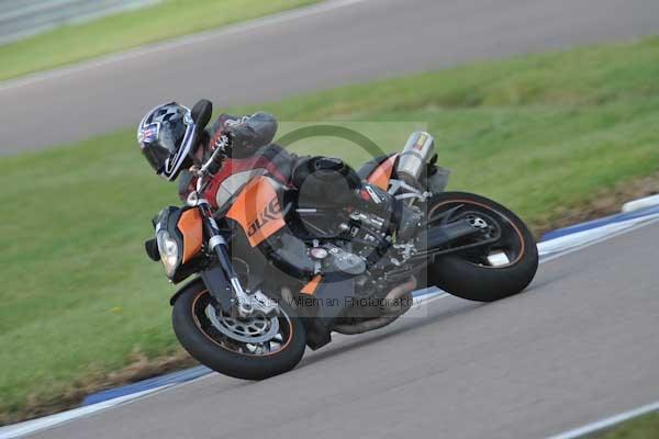 Motorcycle action photographs;Rockingham;Rockingham photographs;Trackday digital images;event digital images;eventdigitalimages;no limits trackday;peter wileman photography;rockingham corby northamptonshire;trackday;trackday photos