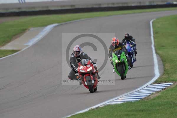 Motorcycle action photographs;Rockingham;Rockingham photographs;Trackday digital images;event digital images;eventdigitalimages;no limits trackday;peter wileman photography;rockingham corby northamptonshire;trackday;trackday photos
