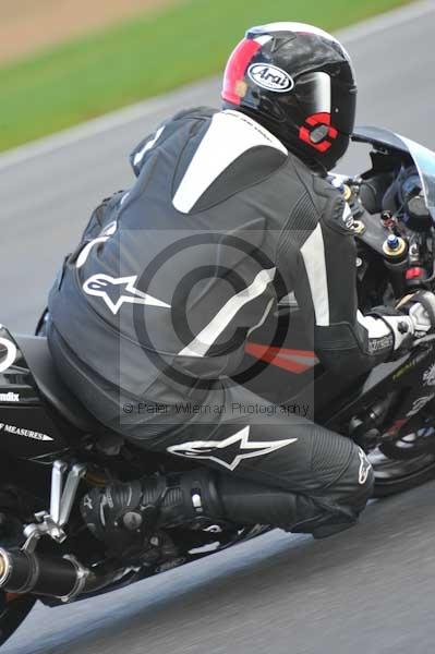 Motorcycle action photographs;Trackday digital images;event digital images;eventdigitalimages;no limits trackday;peter wileman photography;snetterton;snetterton circuit norfolk;snetterton photographs;trackday;trackday photos